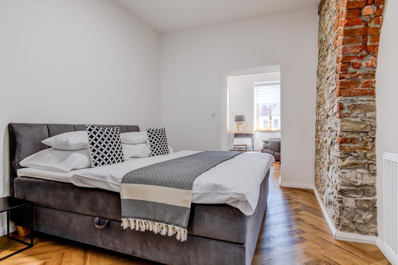 Design Pension Twenty 20 Podebrady Bagian luar foto