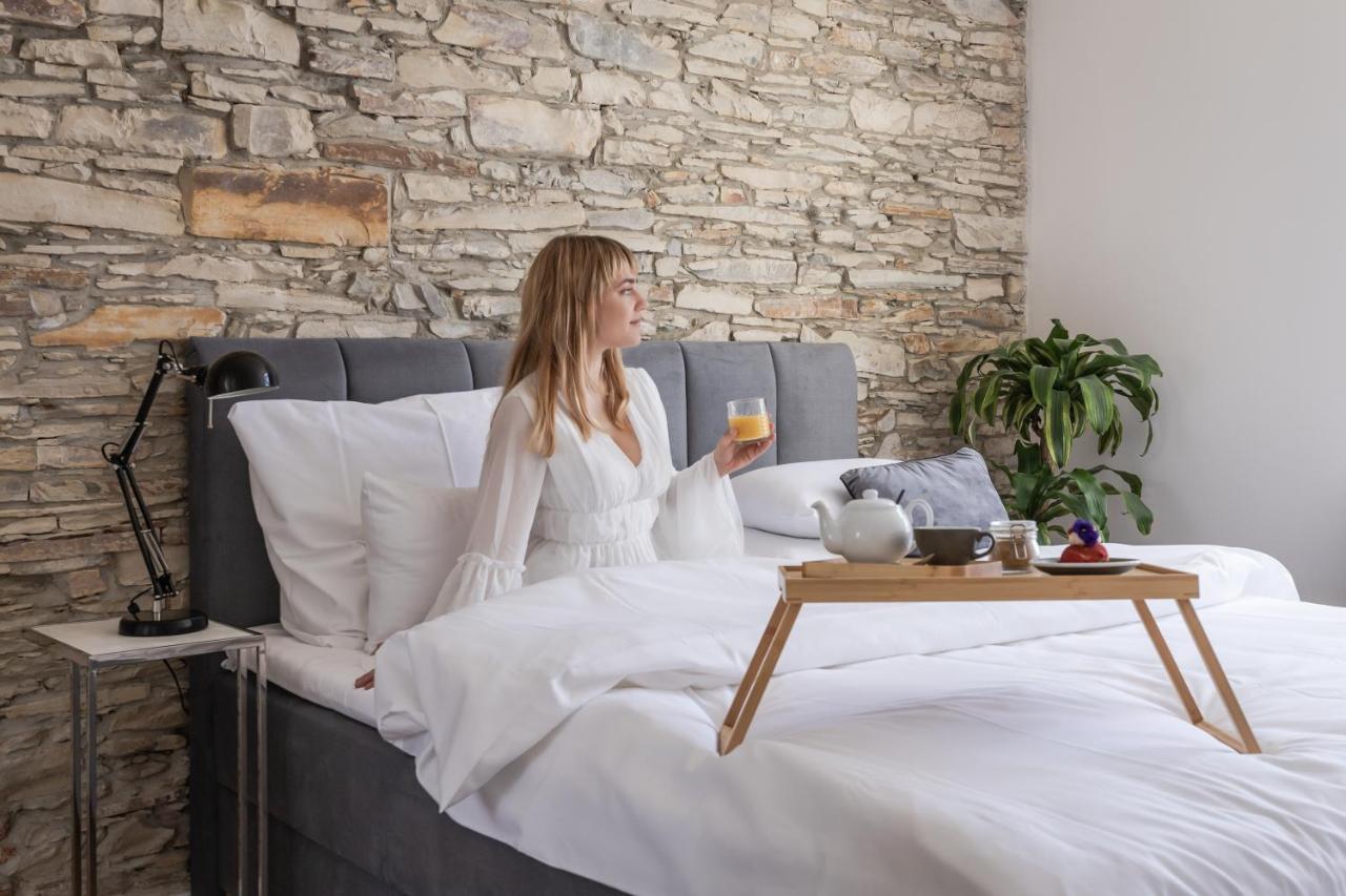 Design Pension Twenty 20 Podebrady Bagian luar foto