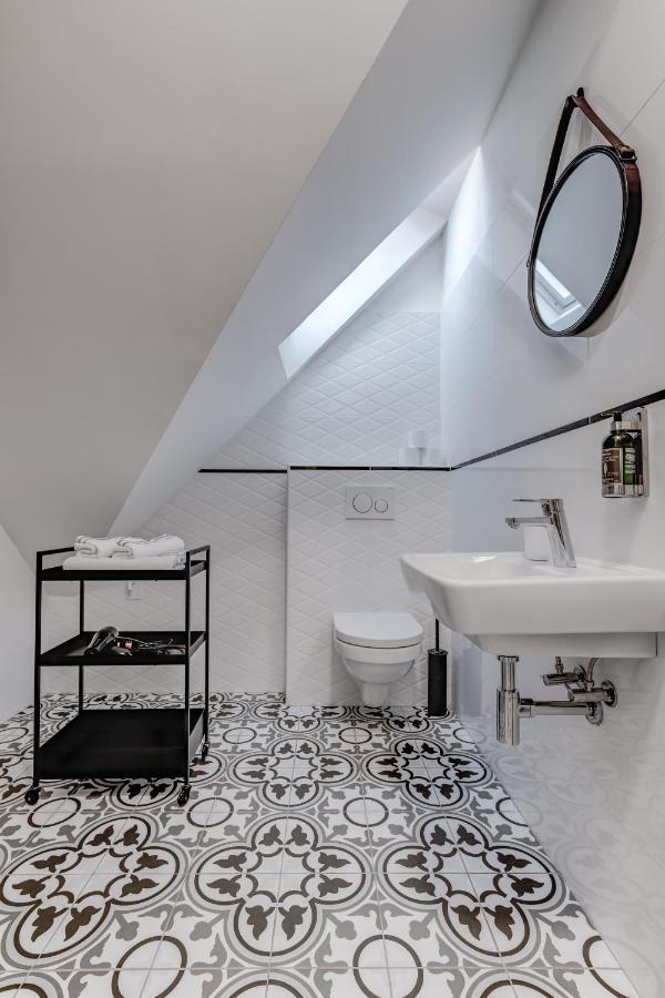 Design Pension Twenty 20 Podebrady Bagian luar foto